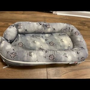 DockATot Deluxe Dock + Mrs.